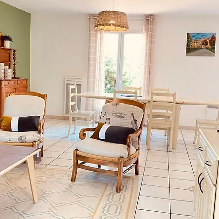 Cozy House With Garden In Holiday home La Teste-de-Buch